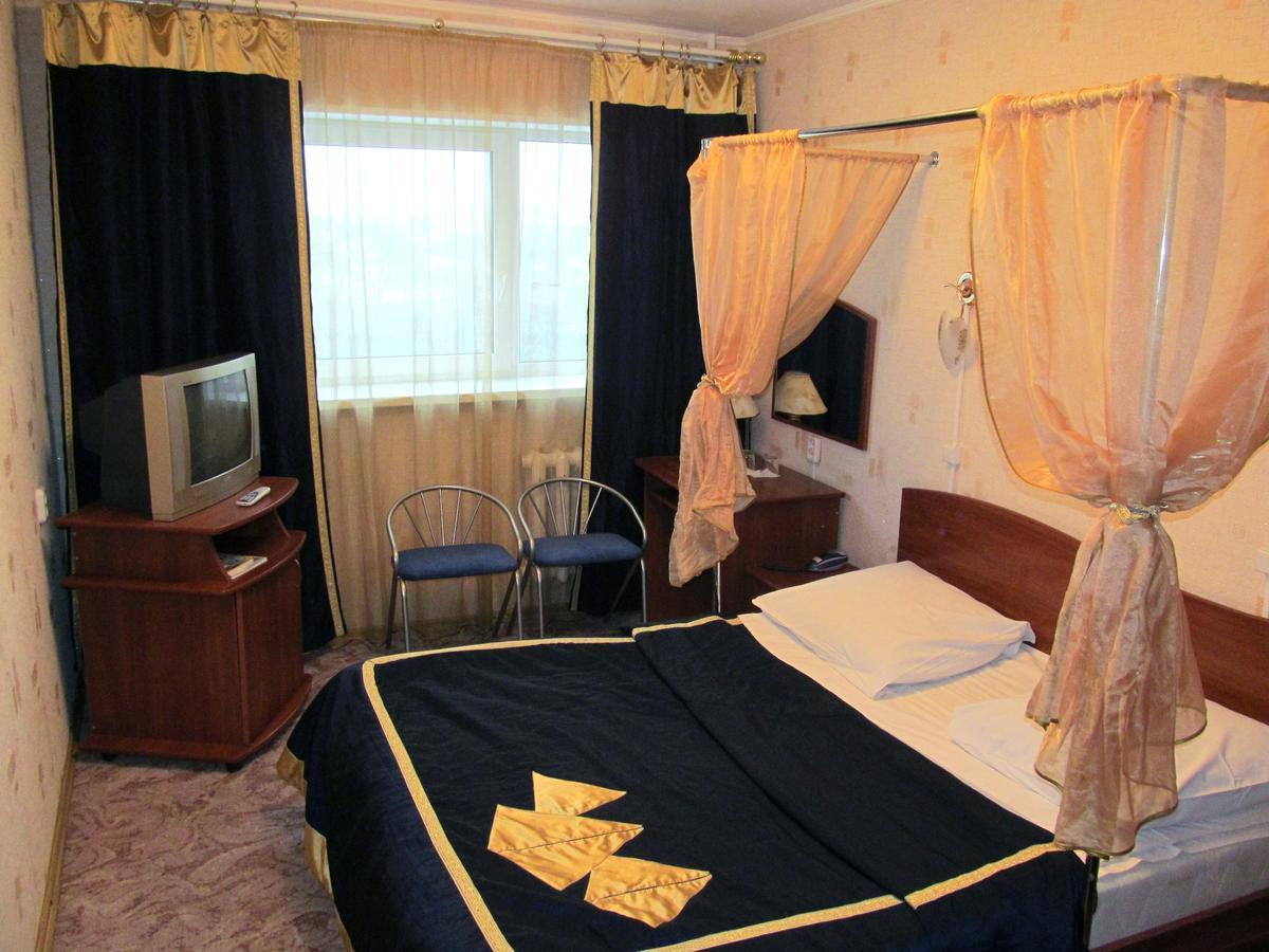 Hotel Vetraz Вітебськ Екстер'єр фото