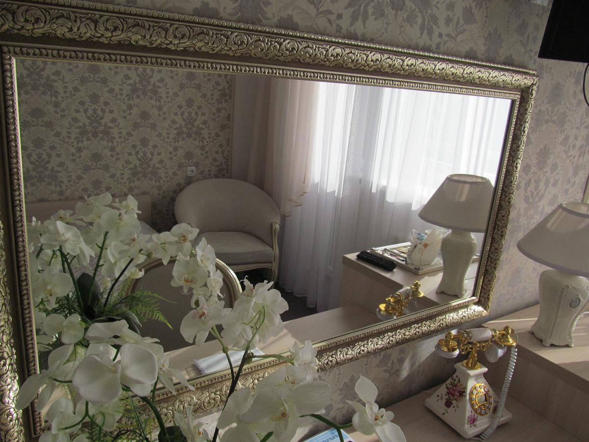 Hotel Vetraz Вітебськ Екстер'єр фото