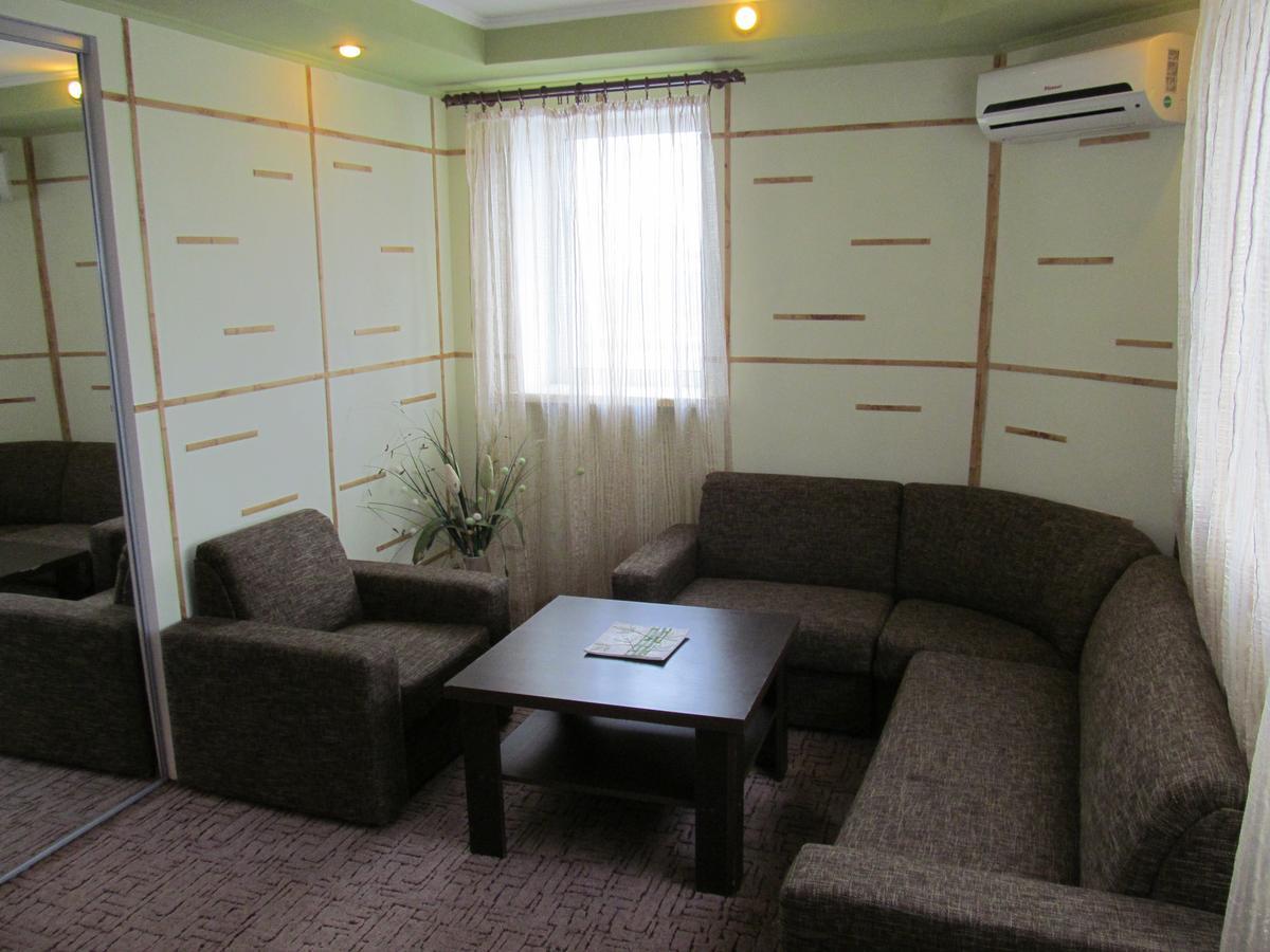 Hotel Vetraz Вітебськ Екстер'єр фото